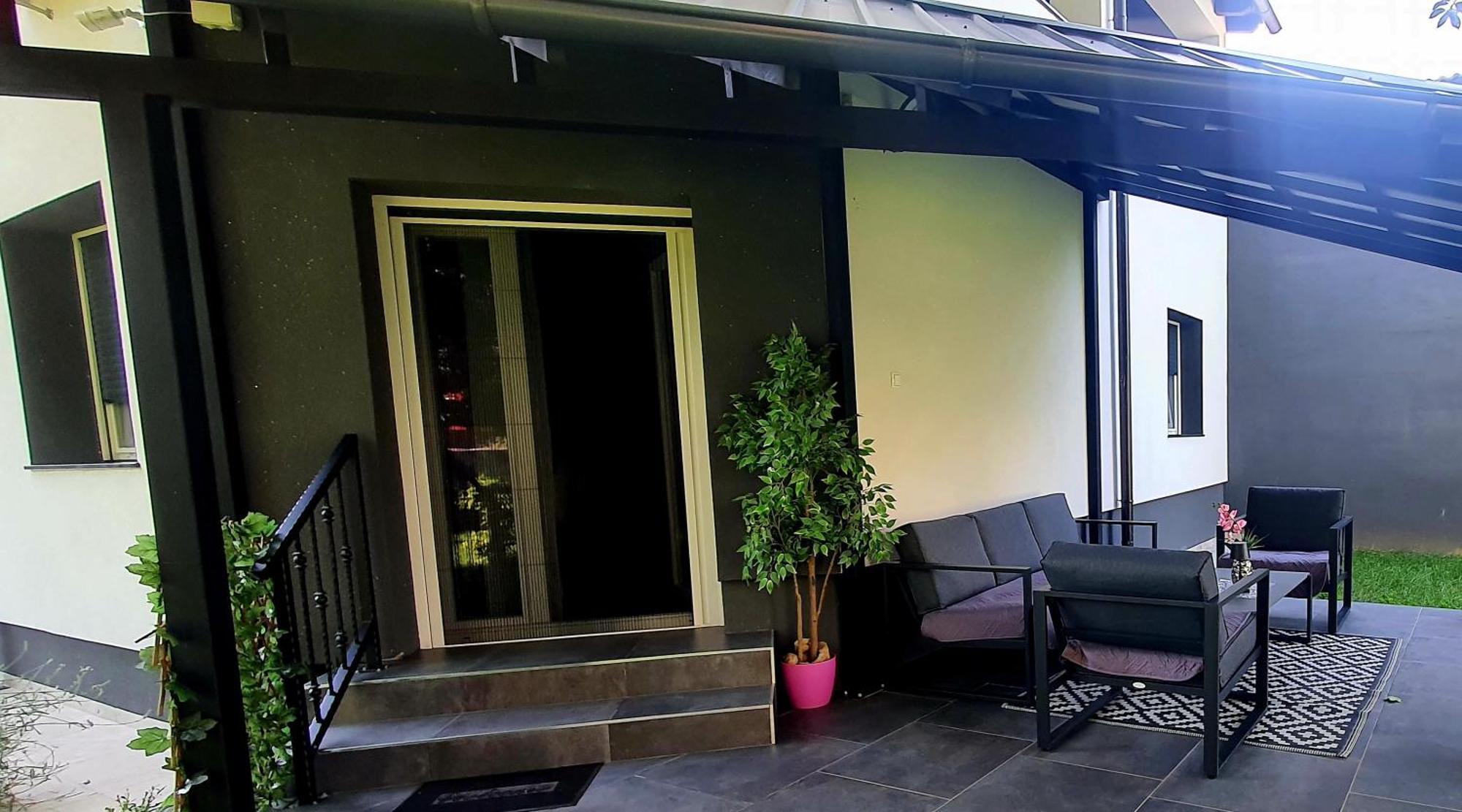 Ferienwohnung Blue Diamond **** Varaždin Exterior foto
